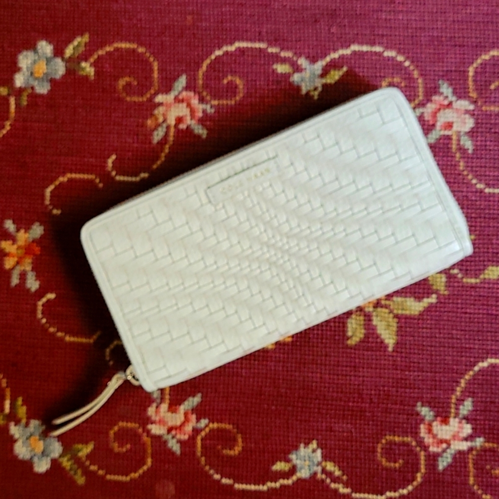 Cole Haan wallet NWT